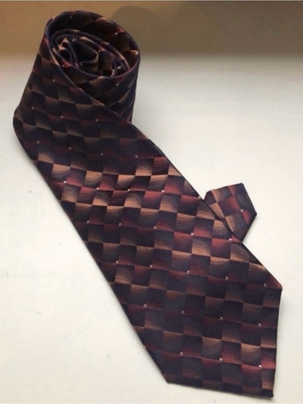 Van Heusen Tie Men’s Rust Color Patterned Silk Necktie Office Business Dress